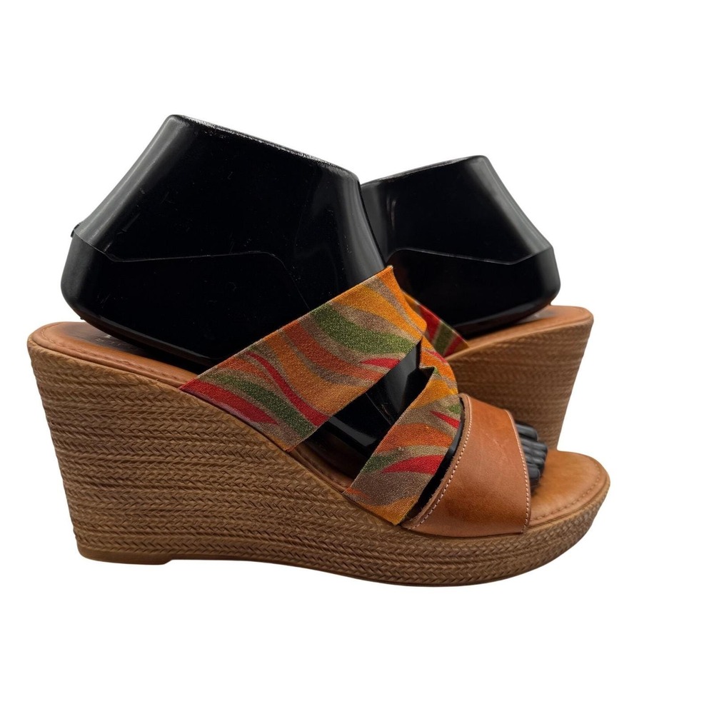 Italian Shoemaker Women 8.5 Multicolor Strap Slip On Wedge Heel Open Toe Sandals